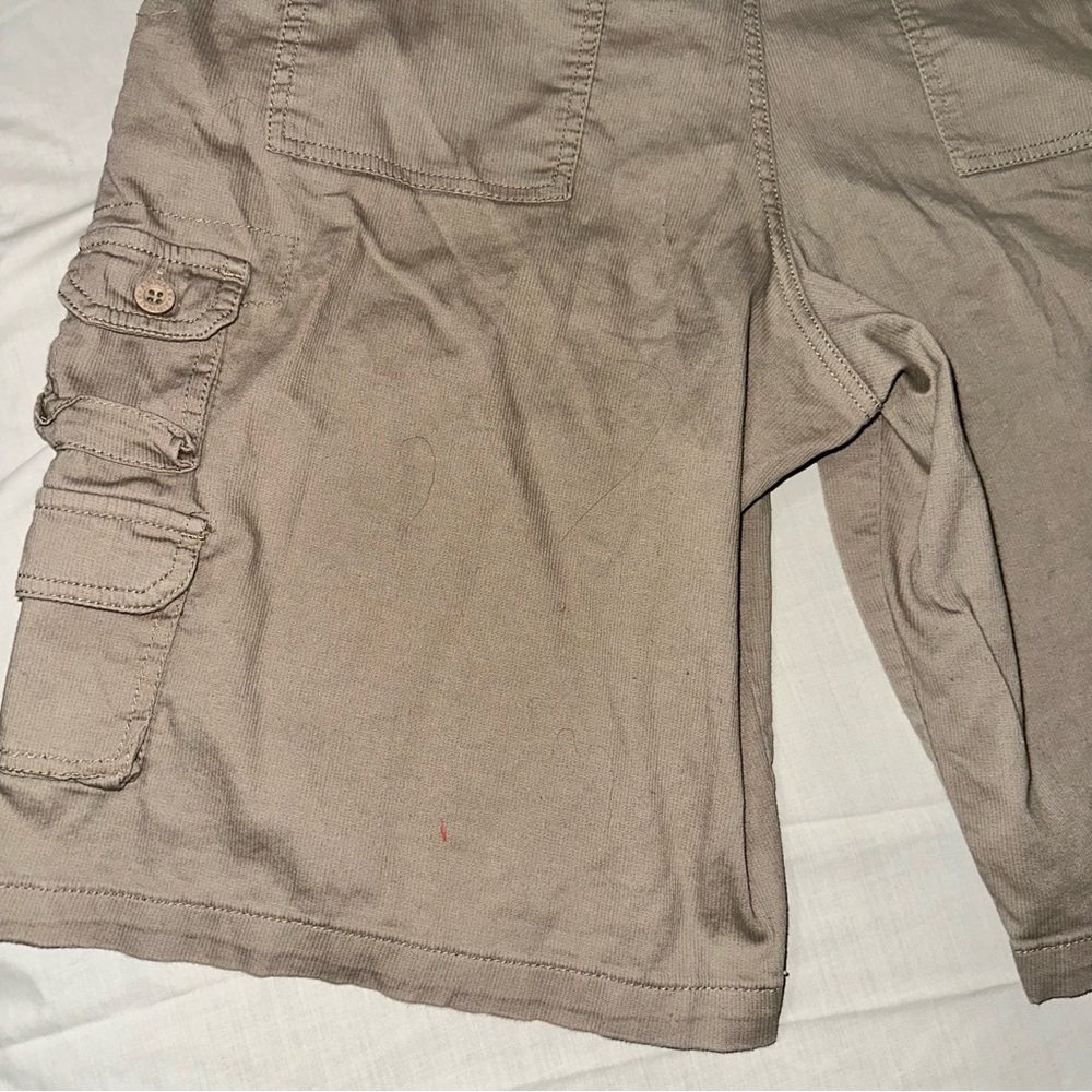 Men’s Y2K Cargo AIRWALK Shorts! Tan Cargo Shorts for Men - Picture 12 of 16